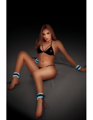 WHIPSMART GLOW IN THE DARK UTB RESTRAINT