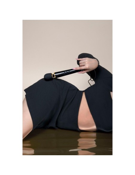 LE WAND POWERFUL PETITE PLUG IN BLACK