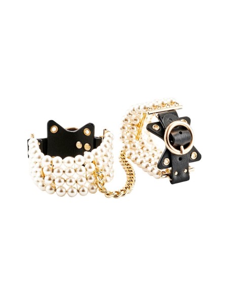 GUILTY PLEASURE SOIRÉE PEARL HANDCUFFS