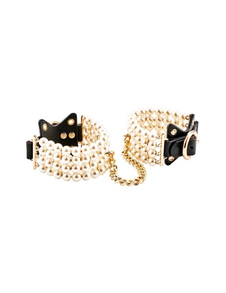 GUILTY PLEASURE SOIRÉE PEARL HANDCUFFS
