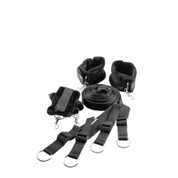 BLAZE BED RESTRAINT SET acquista online su Porky's Store 2